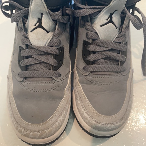 Jordan Spizike size 6.5y - Picture 2 of 5